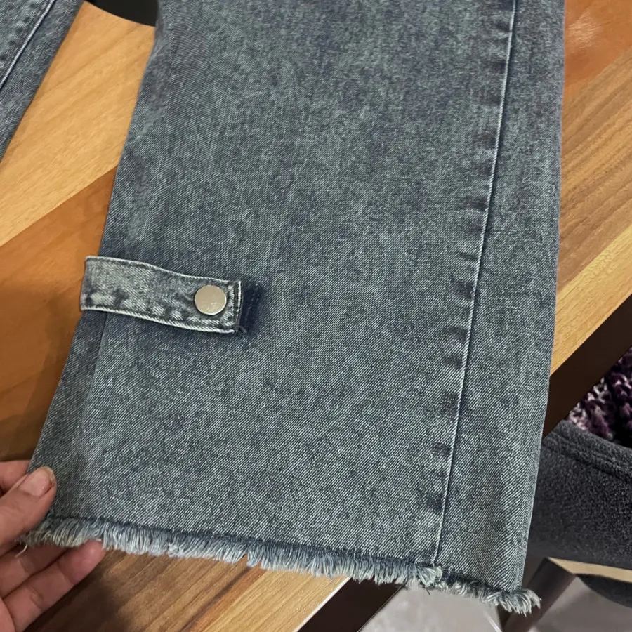 شلوار جین بگ‌منگو