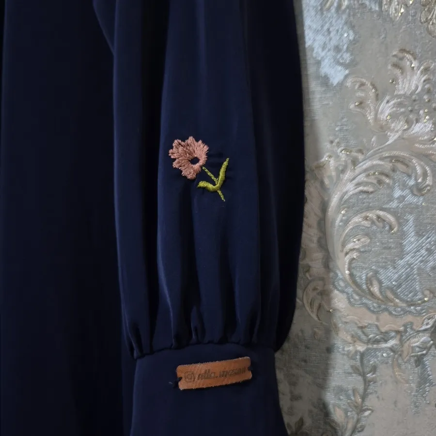 عبا سورمه ای