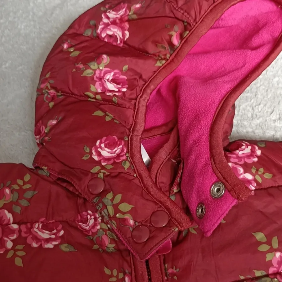 کاپشن نوزادی گل گلی