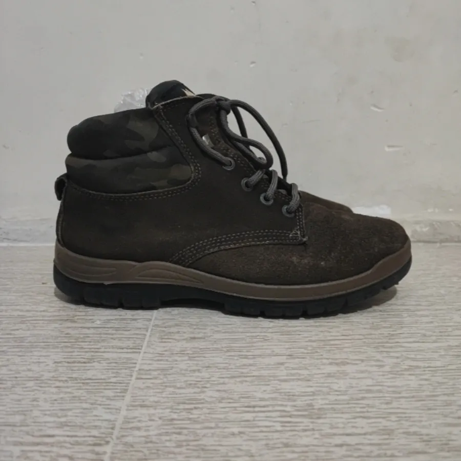 کفش کوهنوردی