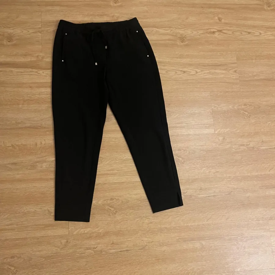 شلوار اچ ان امممم