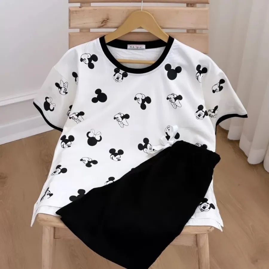 ست تیشرت و شلوارک