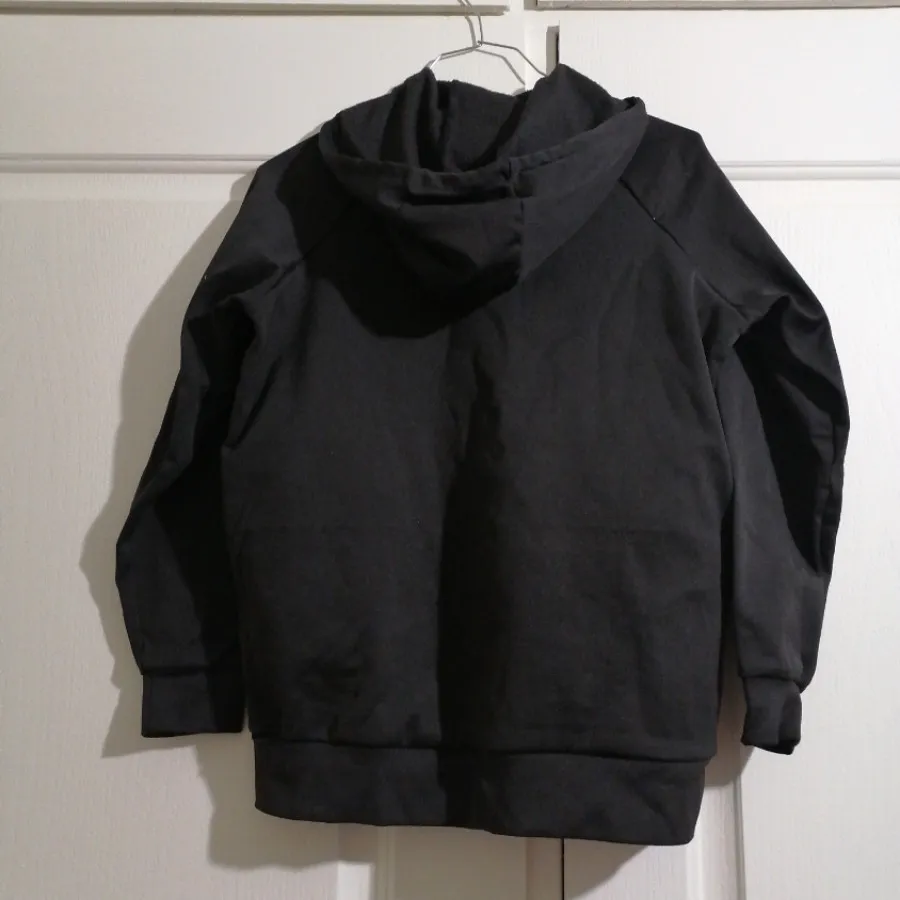 هودی مشکی توکرکی