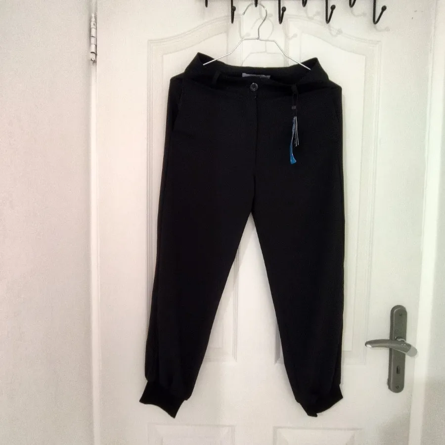 شلوار زنانه