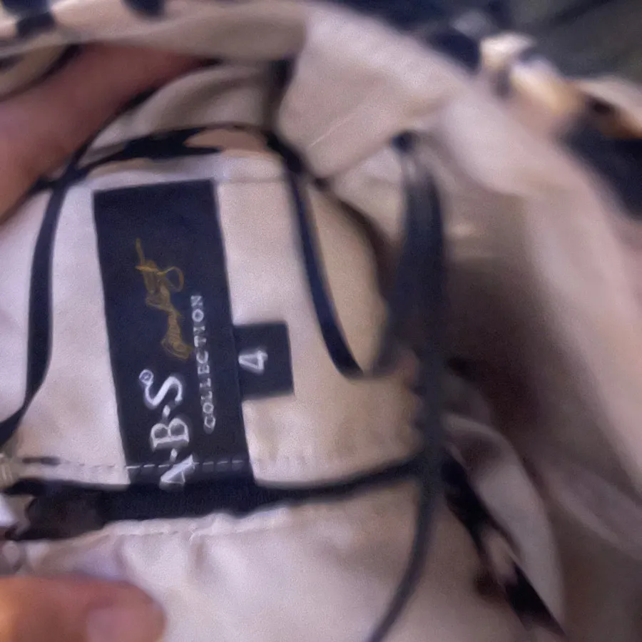 دو عدد لباس مزونی