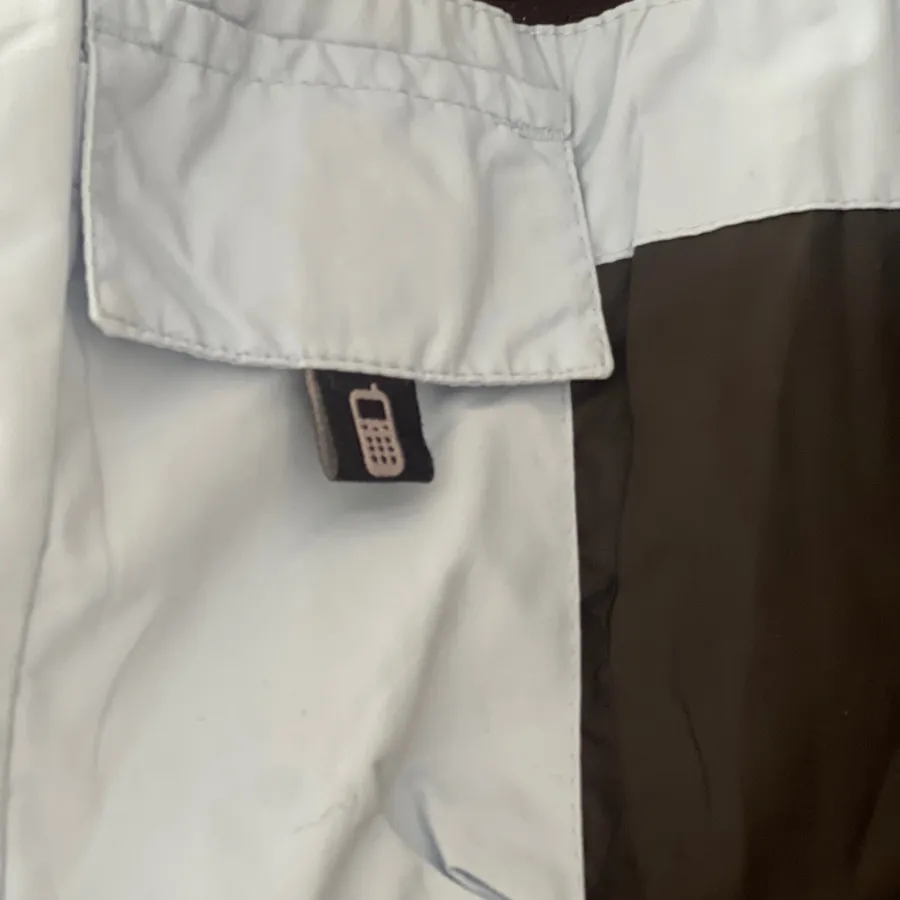 کاپشن ضد آب