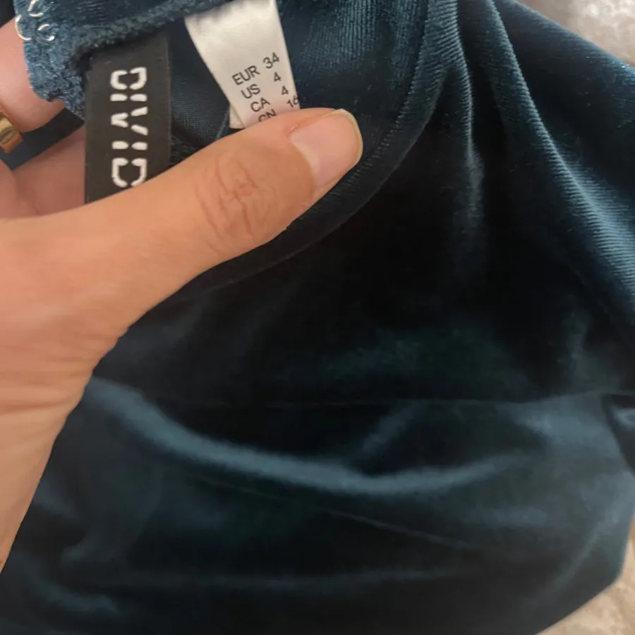 لباس اچچ ان اممم