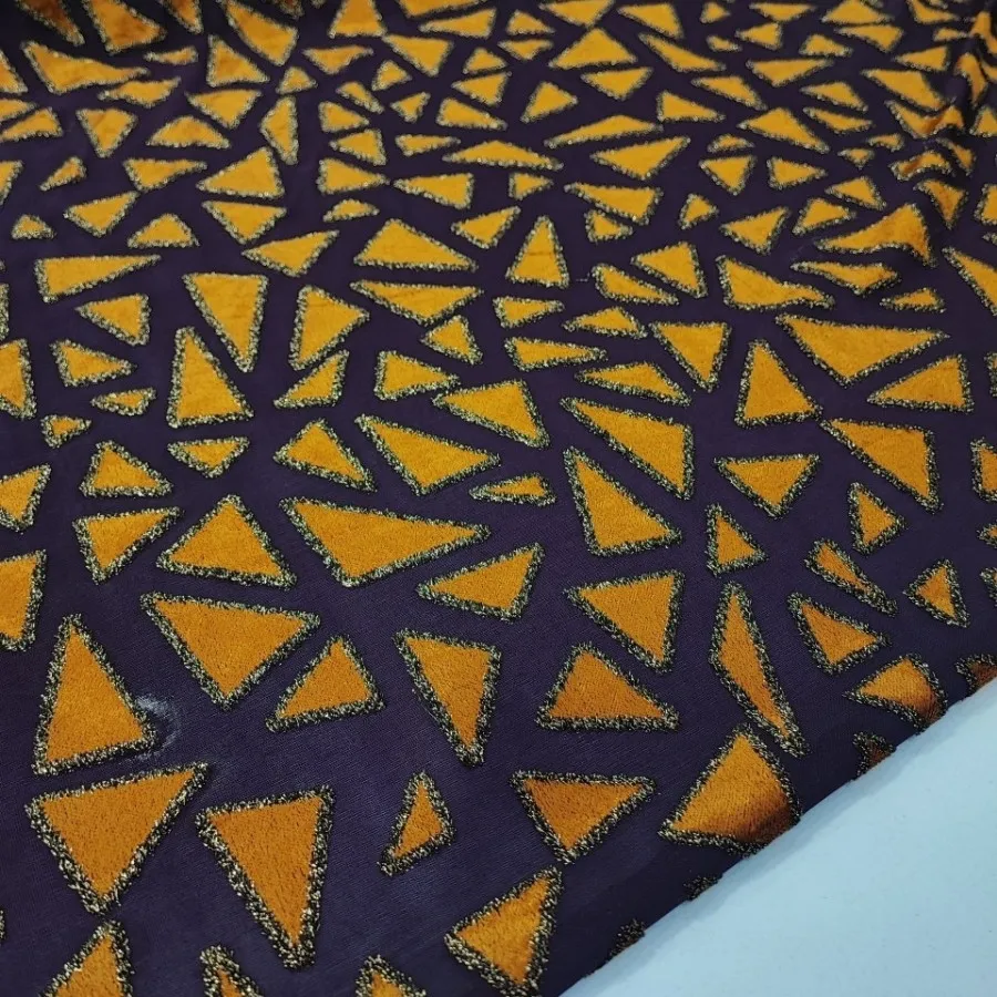 مخمل  برنود گل برجسته 