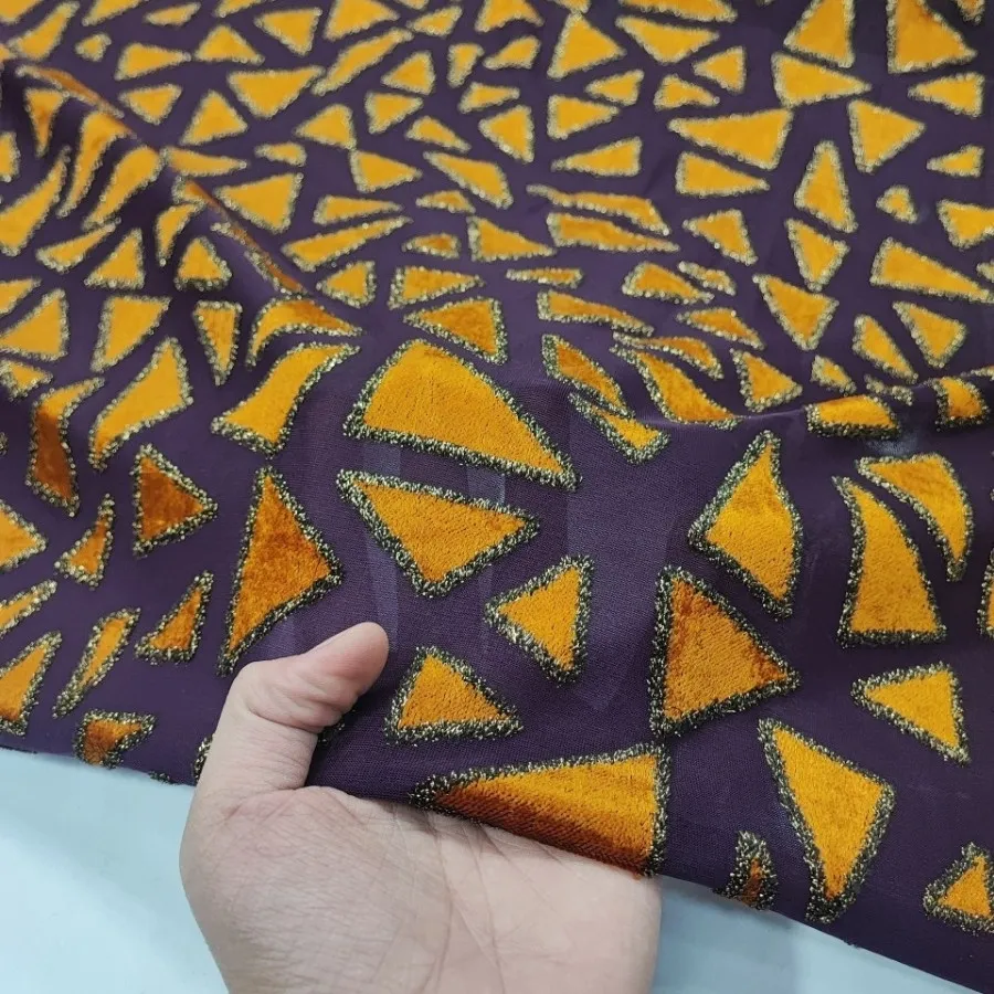 مخمل  برنود گل برجسته 