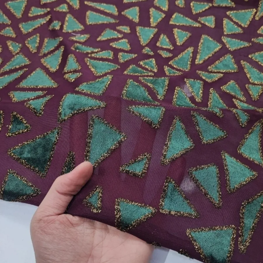 مخمل  برنود گل برجسته 