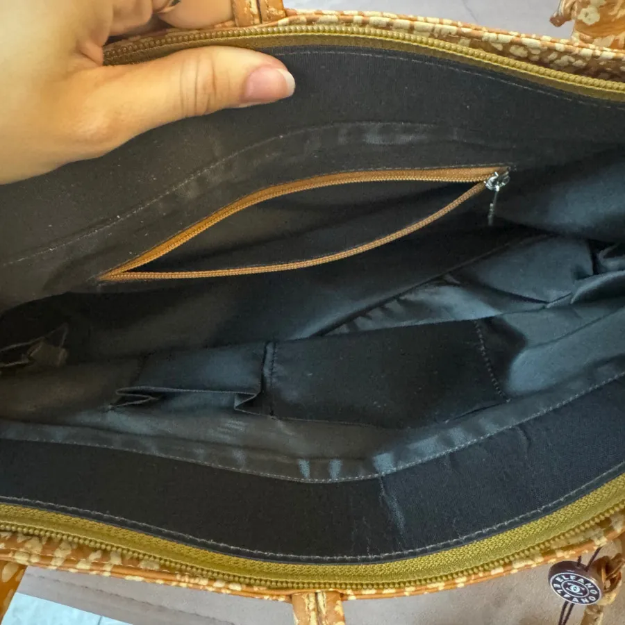 کیف برند Elfano