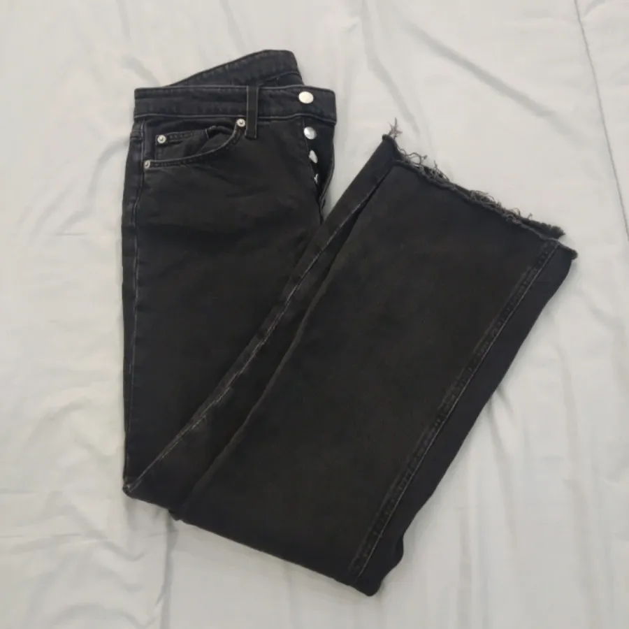 شلوار جین ذغالی