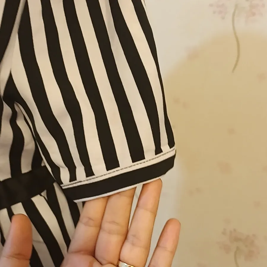 بلوز آستین کوتاه