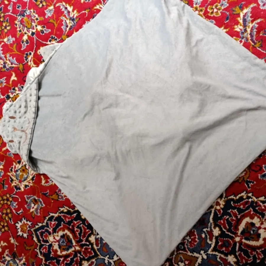 کیسه خواب و پتو