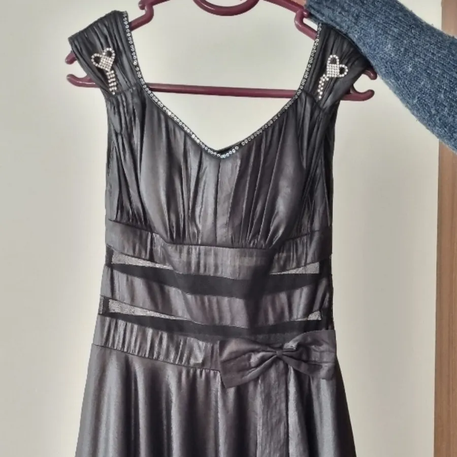 پیراهن شب مشکی