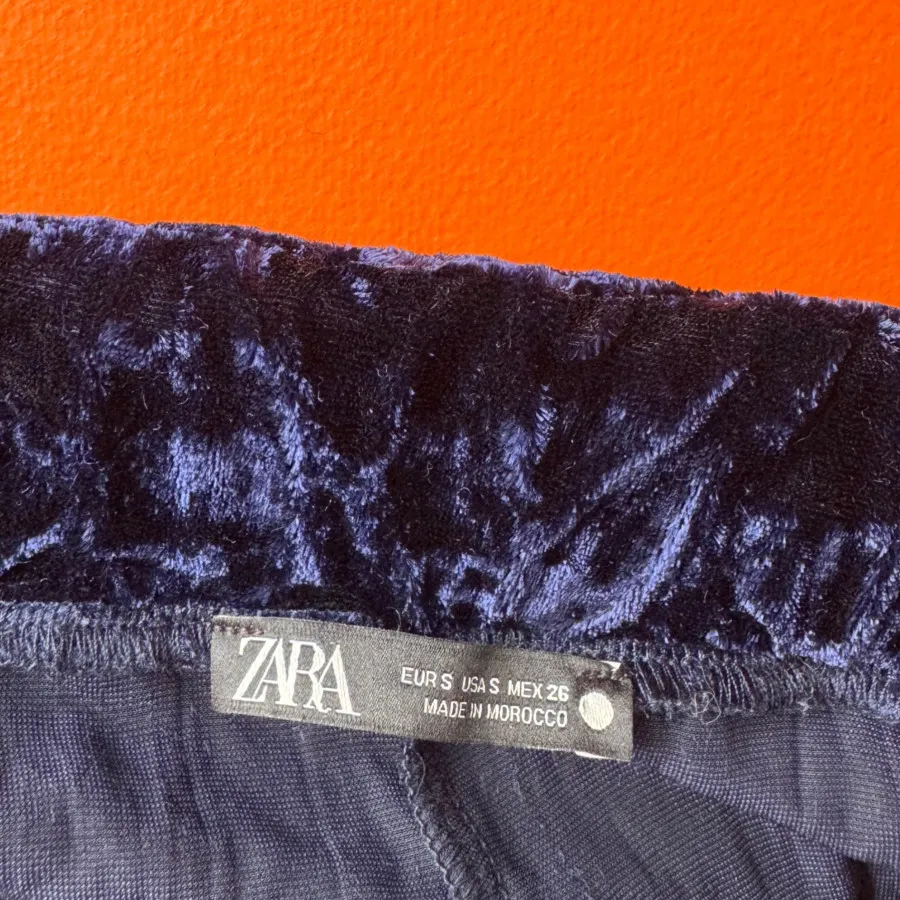 جامپسوت مخمل zara