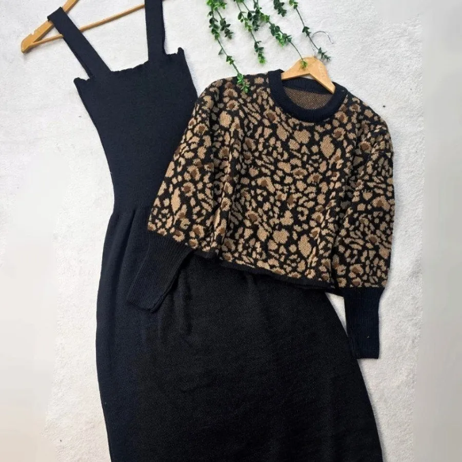 دو تیکه بافت پلنگی