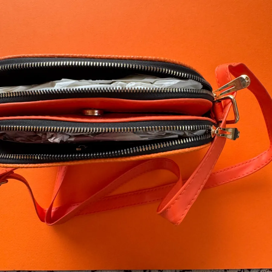 کیف اسپرت نارنجی
