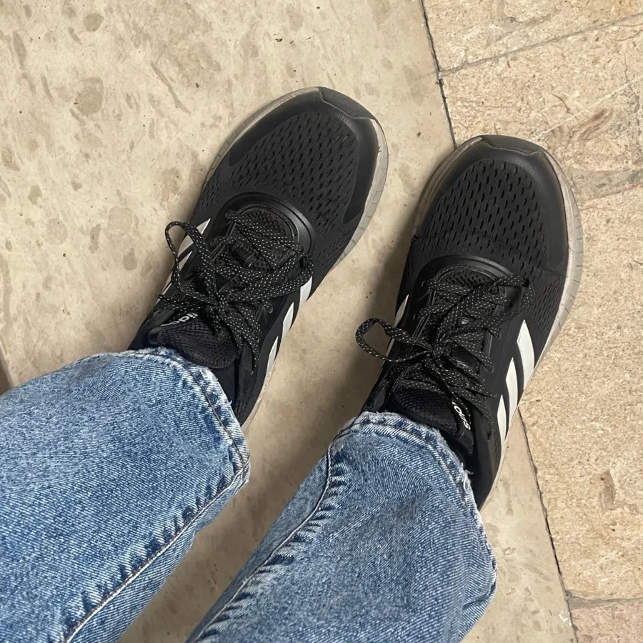 کتونی adidas اصل