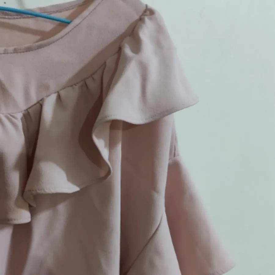 دو عدد مانتو و بلوز