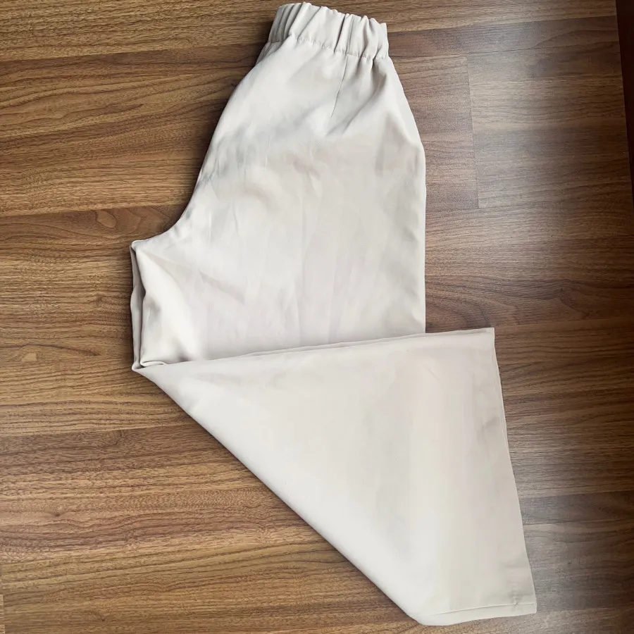 شلوار کرپ کمر کشی بهاره