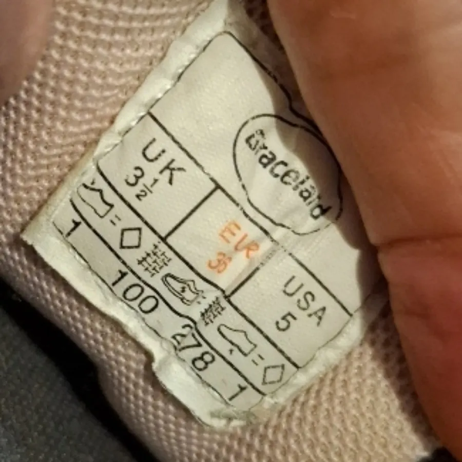 کفش اسپرت خارجی سایز 36