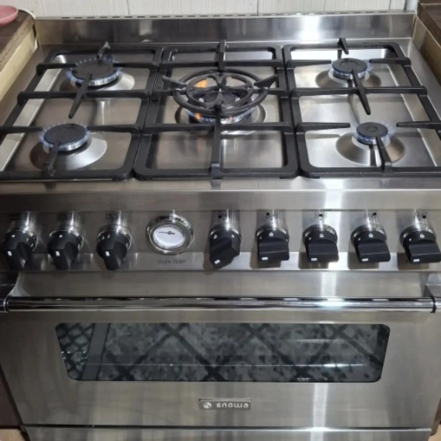 اجاق‌گاز اسنوا