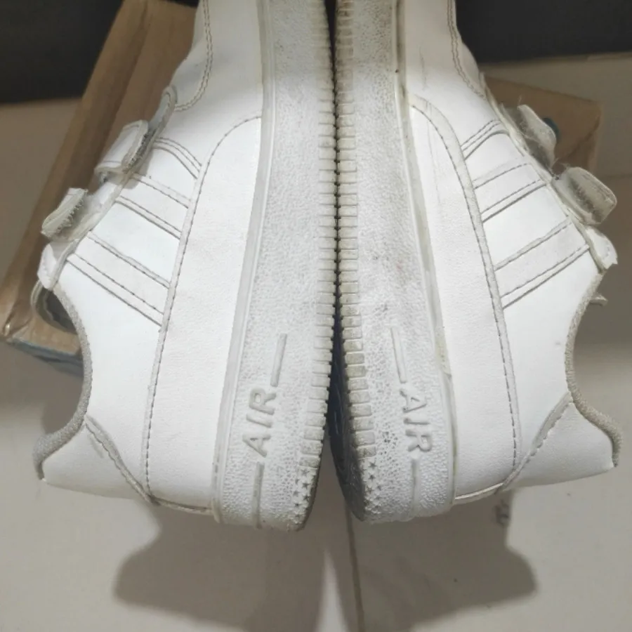 کفش کتونی ترک