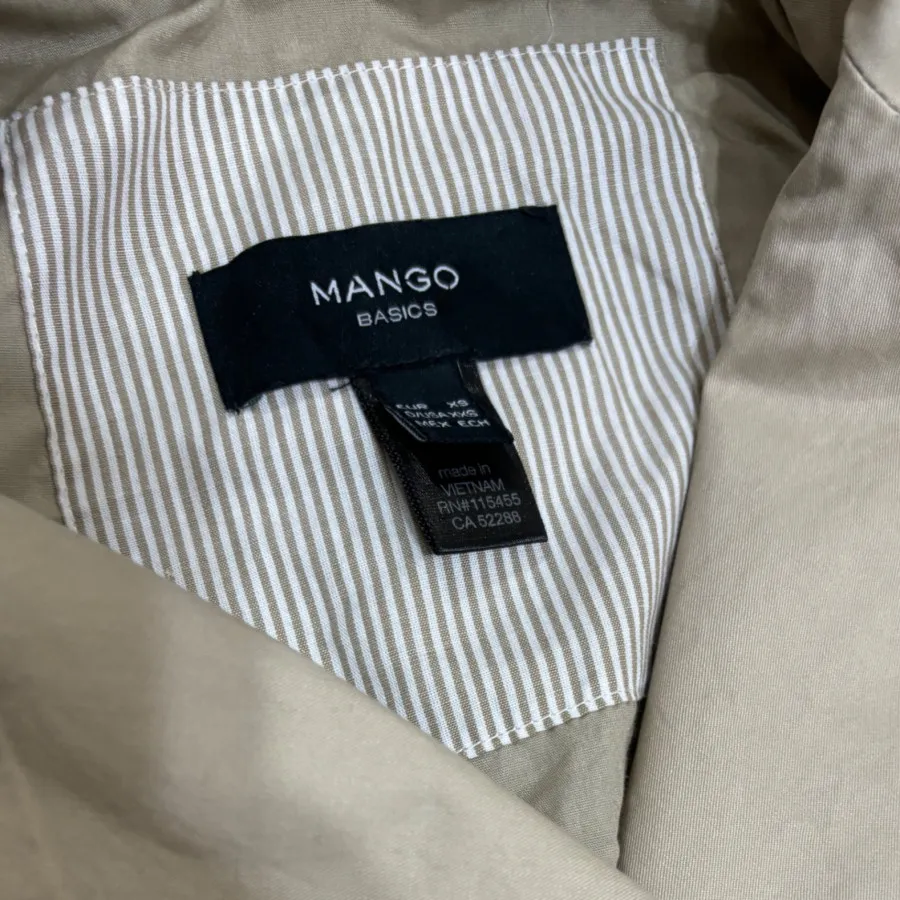 بارانی منگو