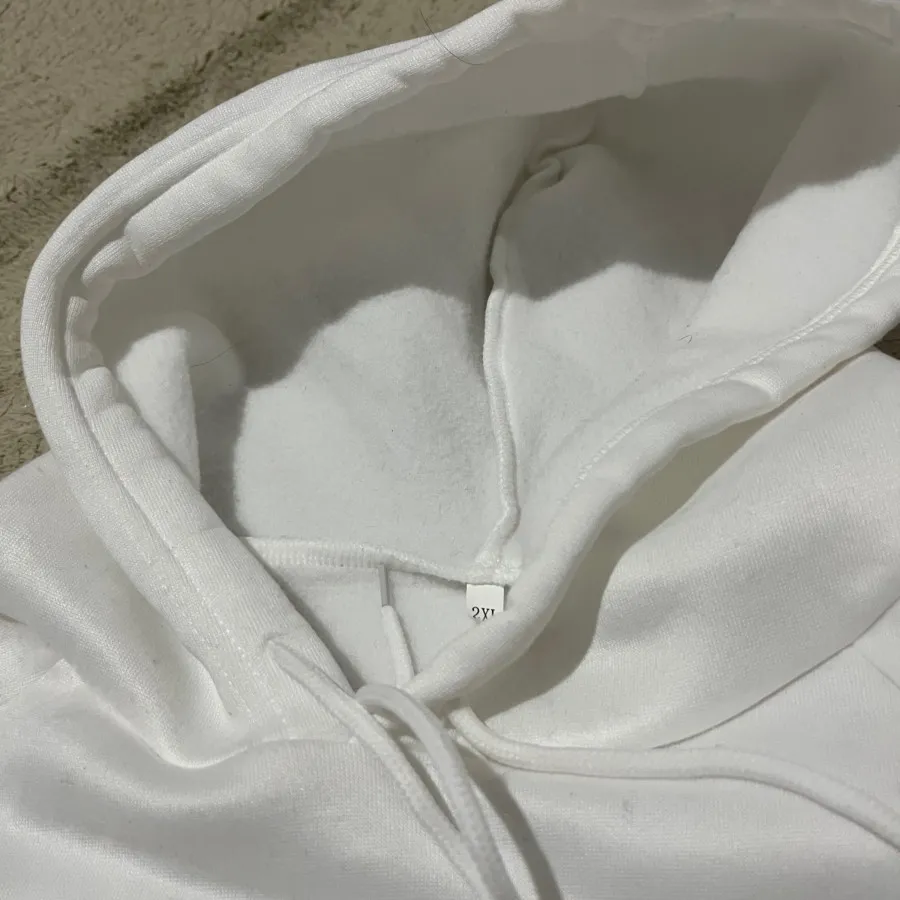 هودی داخل کرکی گرم و نرم