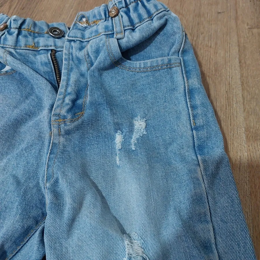 شلوار جین باکیفیت