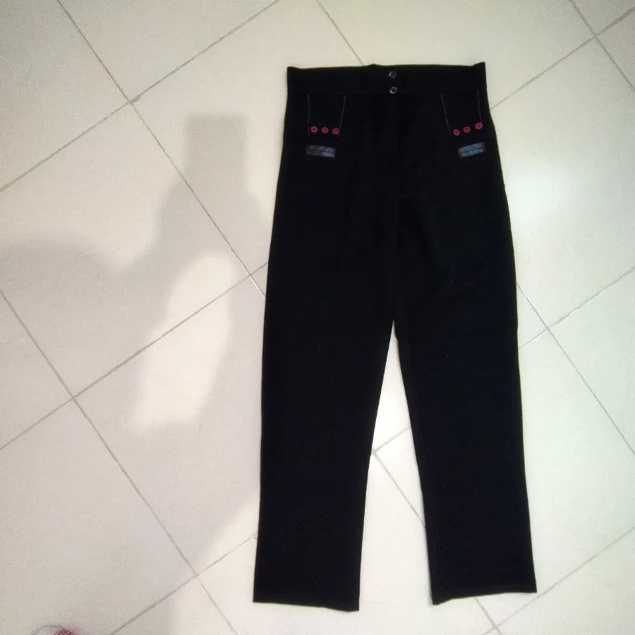 شلوار زنانه