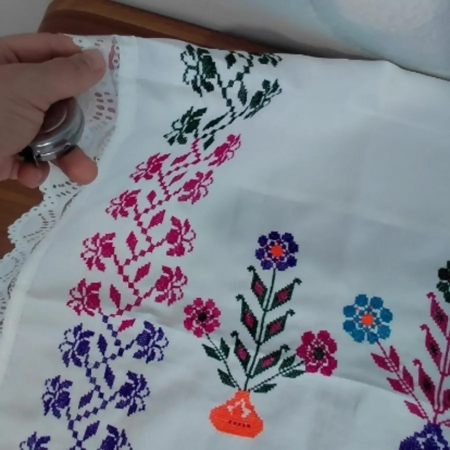 رومیزی شماره دوزی