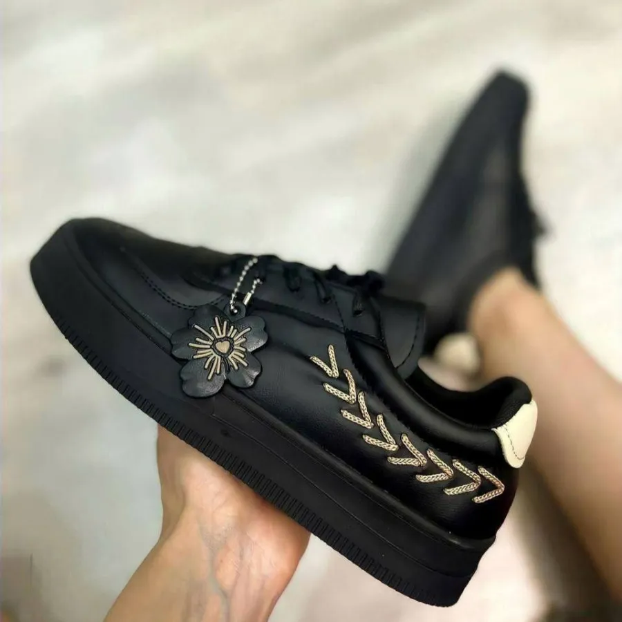 کتونی/ ونس گلناز