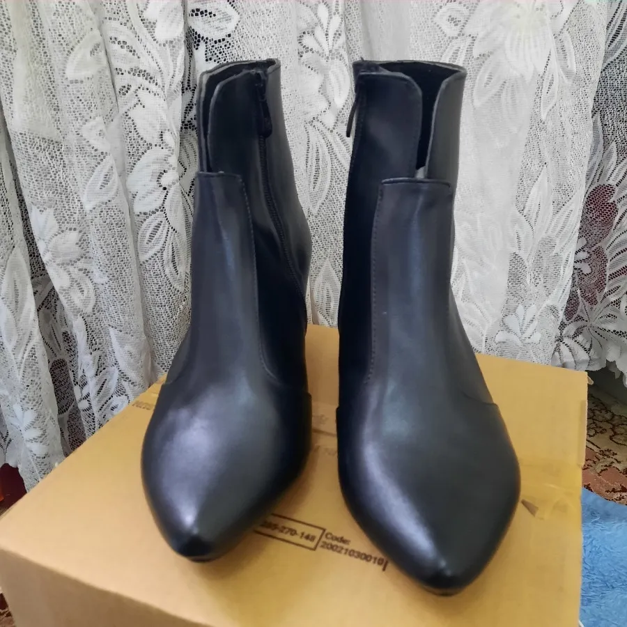 نیم بوت چرم مشکی