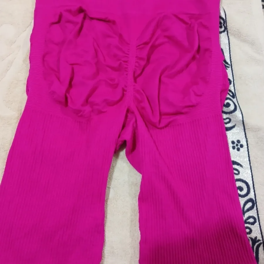 شلوارک ورزشی نو