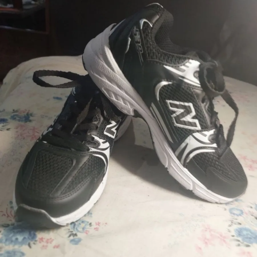 کتونی نیوبالانس مشکی