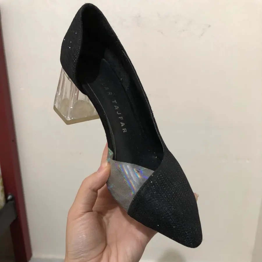 کفش مجلسی پاشنه دار