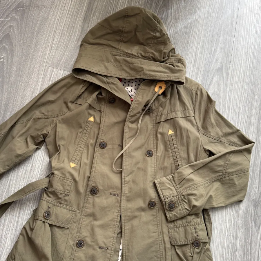 بارانی یشمی