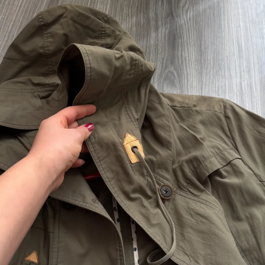 بارانی یشمی