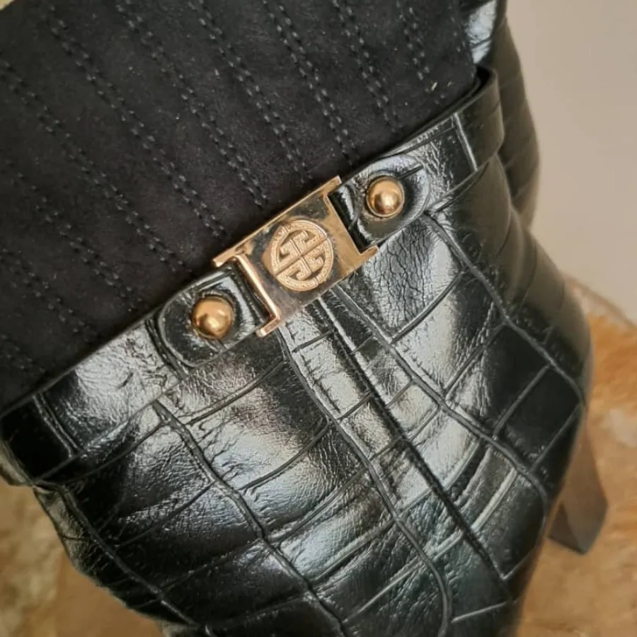 بوت مشکی خارجی