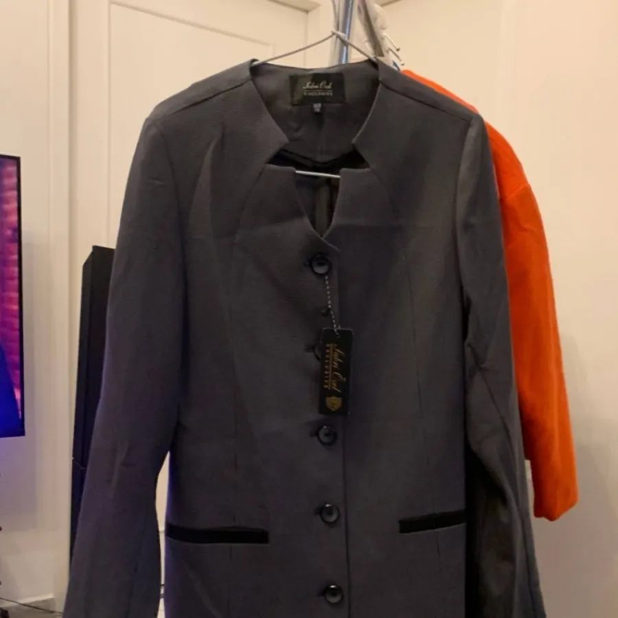 مانتو اداری