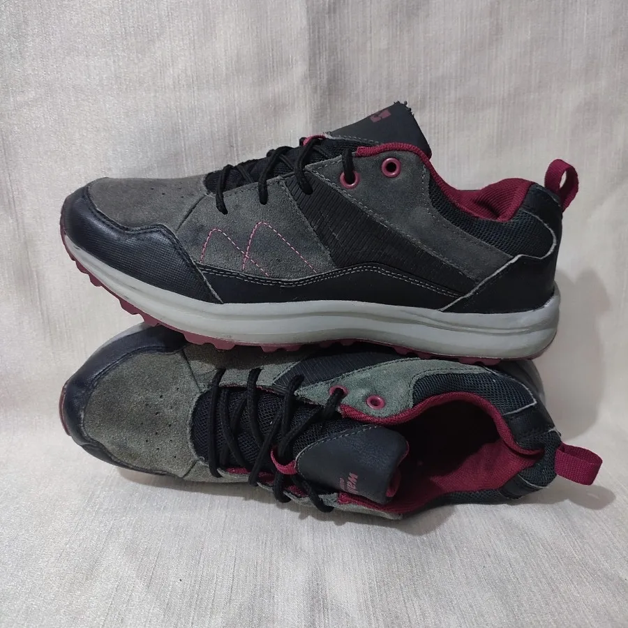 کتونی خارجی