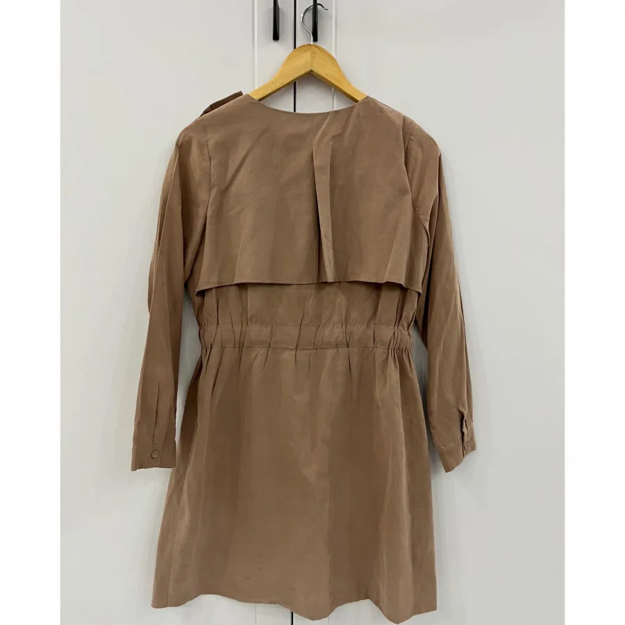 مانتو استردار