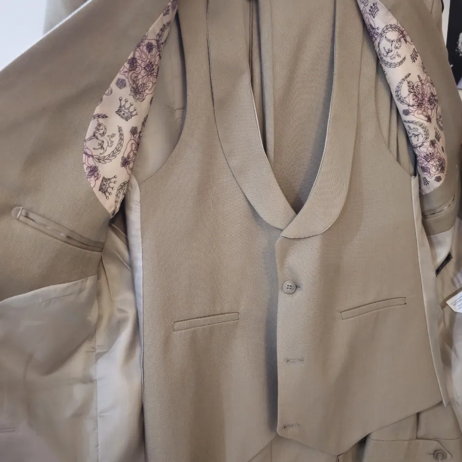 کت و شلوار مردونه