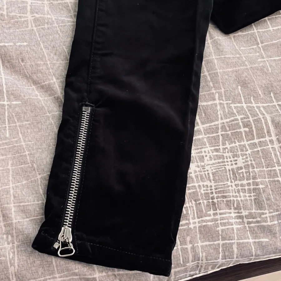 شلوار مخمل roberto cavali