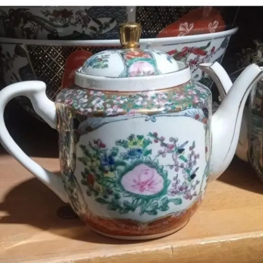 قوری گل مرغی