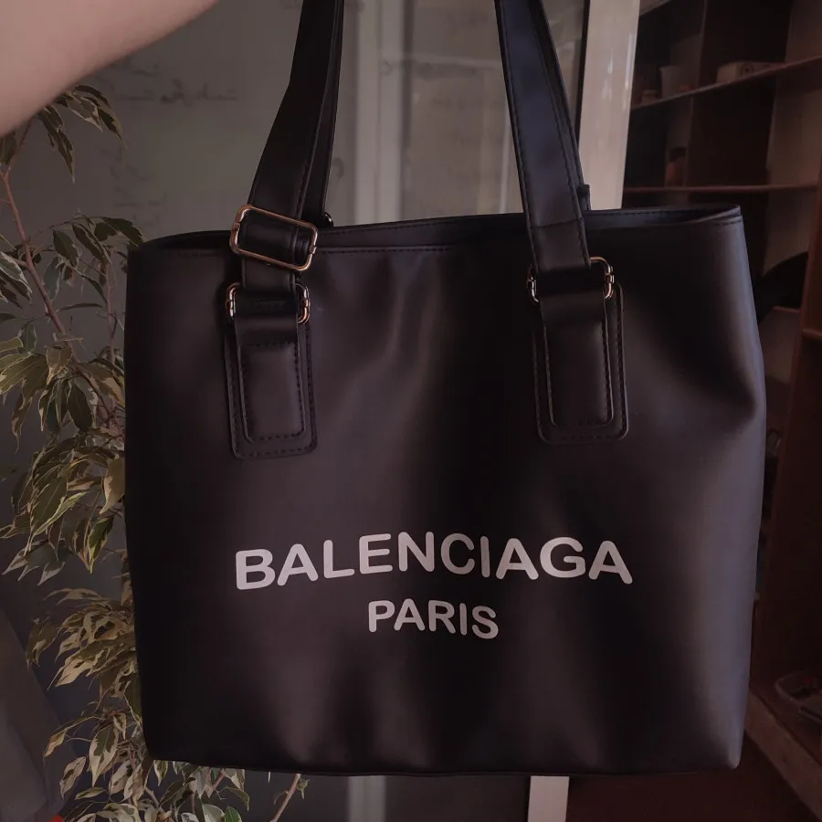 کیف دوشی مشکی