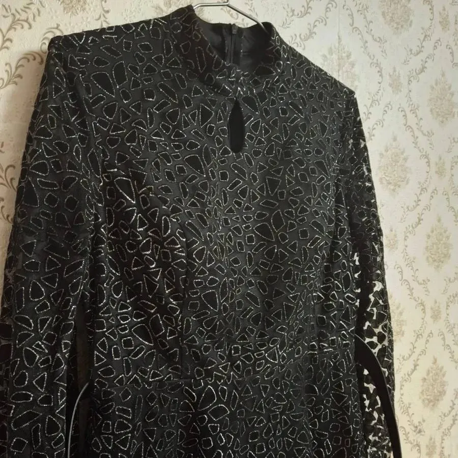 لباس مجلسی زنانه طرح اشکی