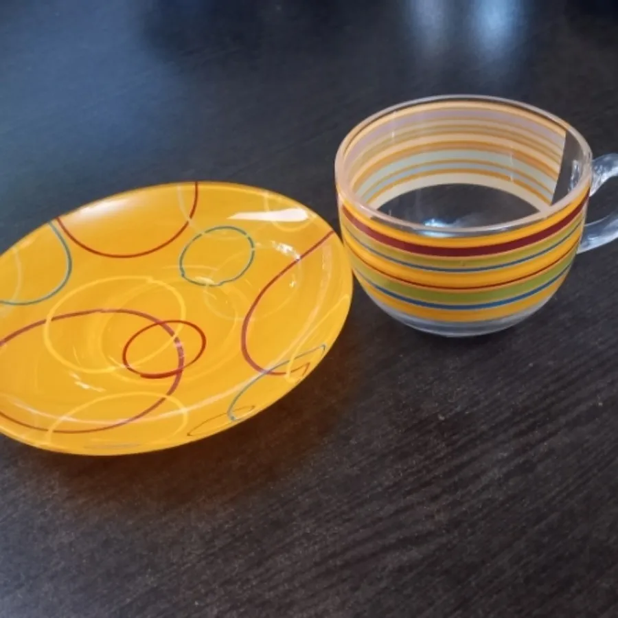 فنجان و نعلبکی آرکوپال